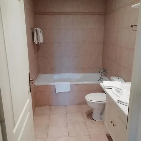 Holiday home With Swimming Pool, Cleaning Included *