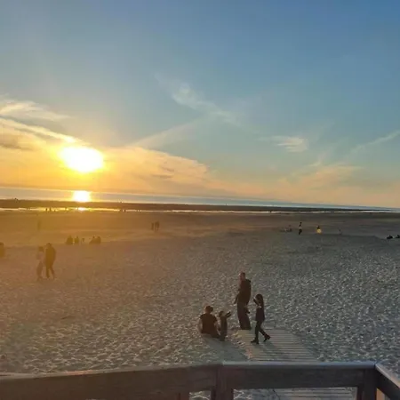 Holiday Home In Quend-Plage Near Beach, Cleaning Included Vakantiehuis